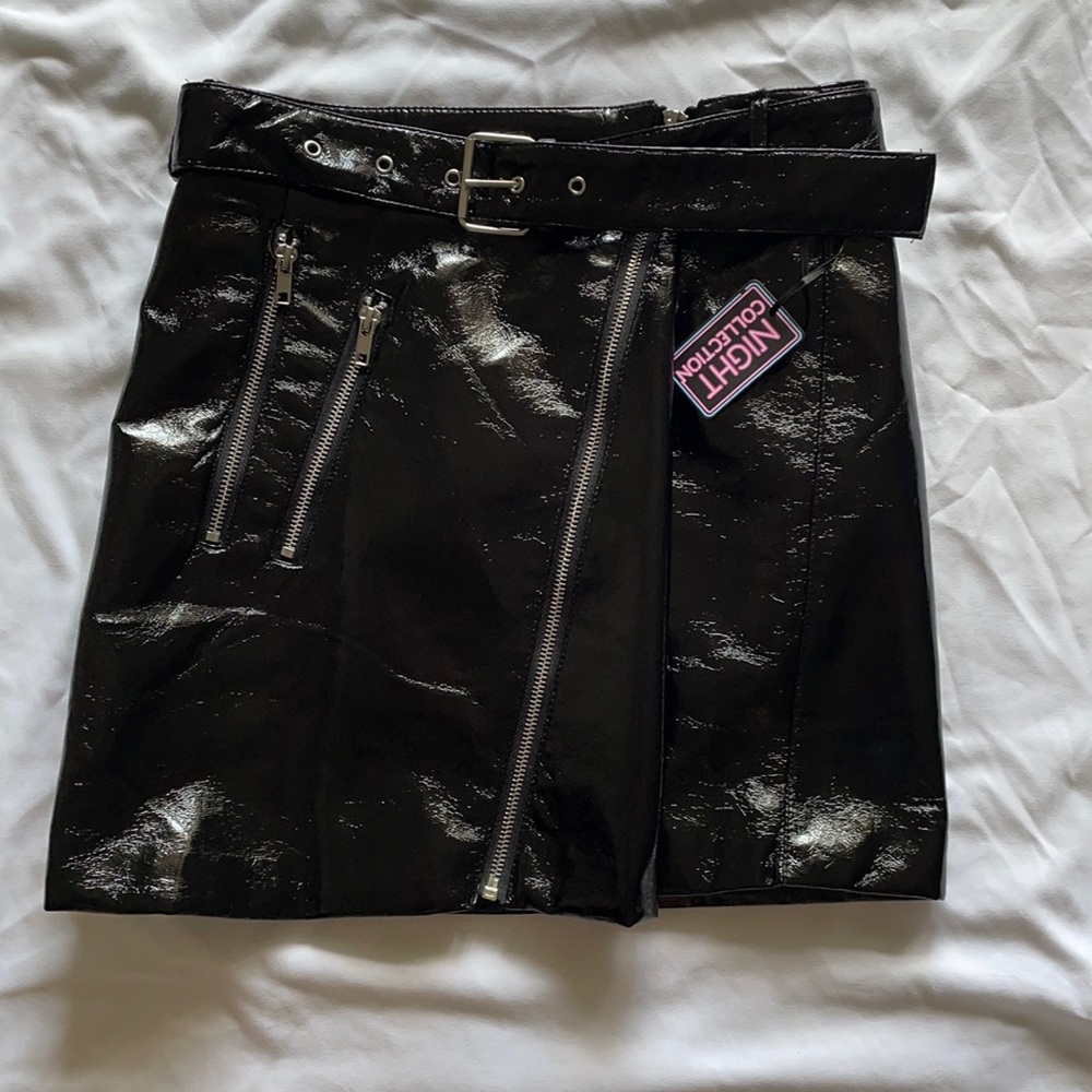 Leather skirt